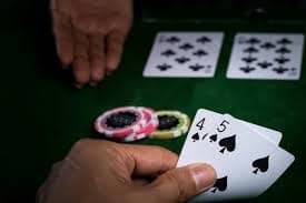 Kartu fitur batas deposit yang ringkas